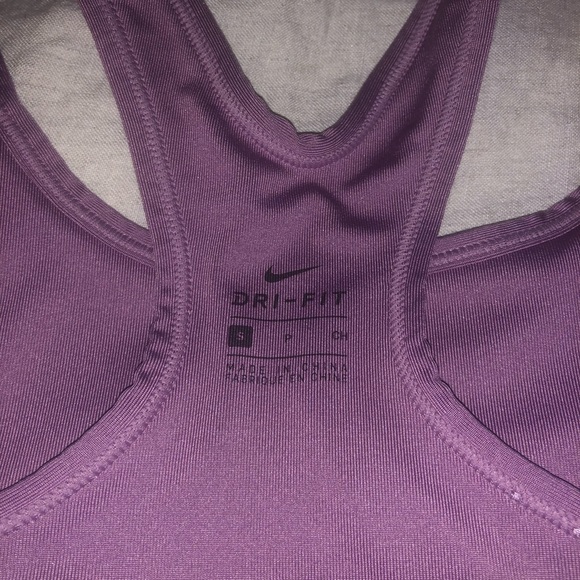 NIKE Dri-Fit Racerback Sports Bra! - Picture 5 of 6